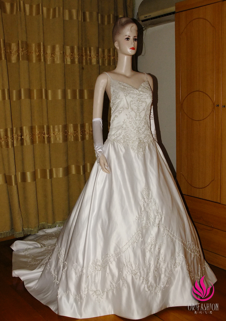 Orifashion HandmadeReal Custom Made Embroidered Wedding Dress RC